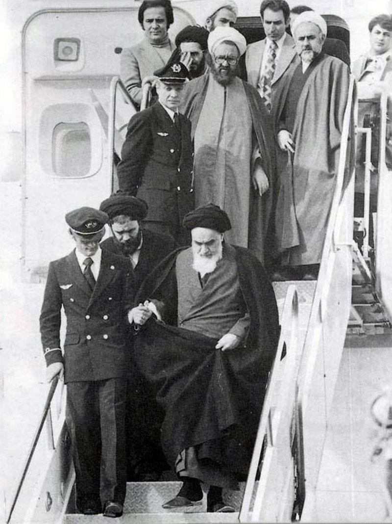 Khomeini in Mehrabad