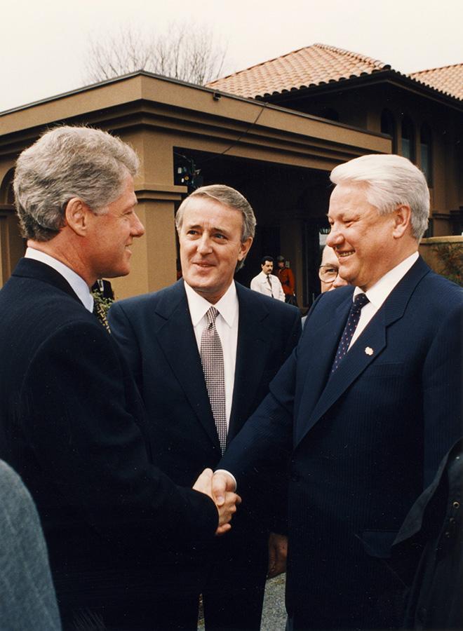 U.S. President Bill Clinton, PM Brian Mulroney and Russian President Boris Yeltsin