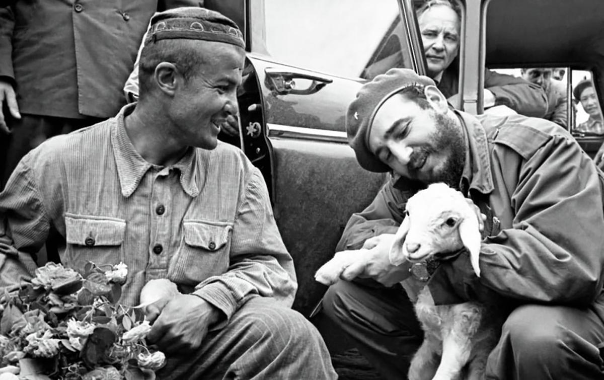 Fidel and a shepherd