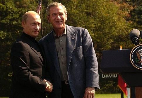 President Putin with U.S. President George W. Bush. Camp David.