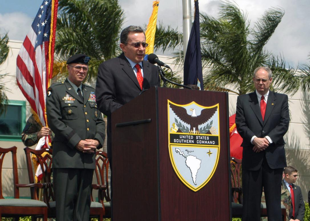 President Álvaro Uribe addresses an audience at U.S. Southern Command in Doral, Florida, on March 4, 2004