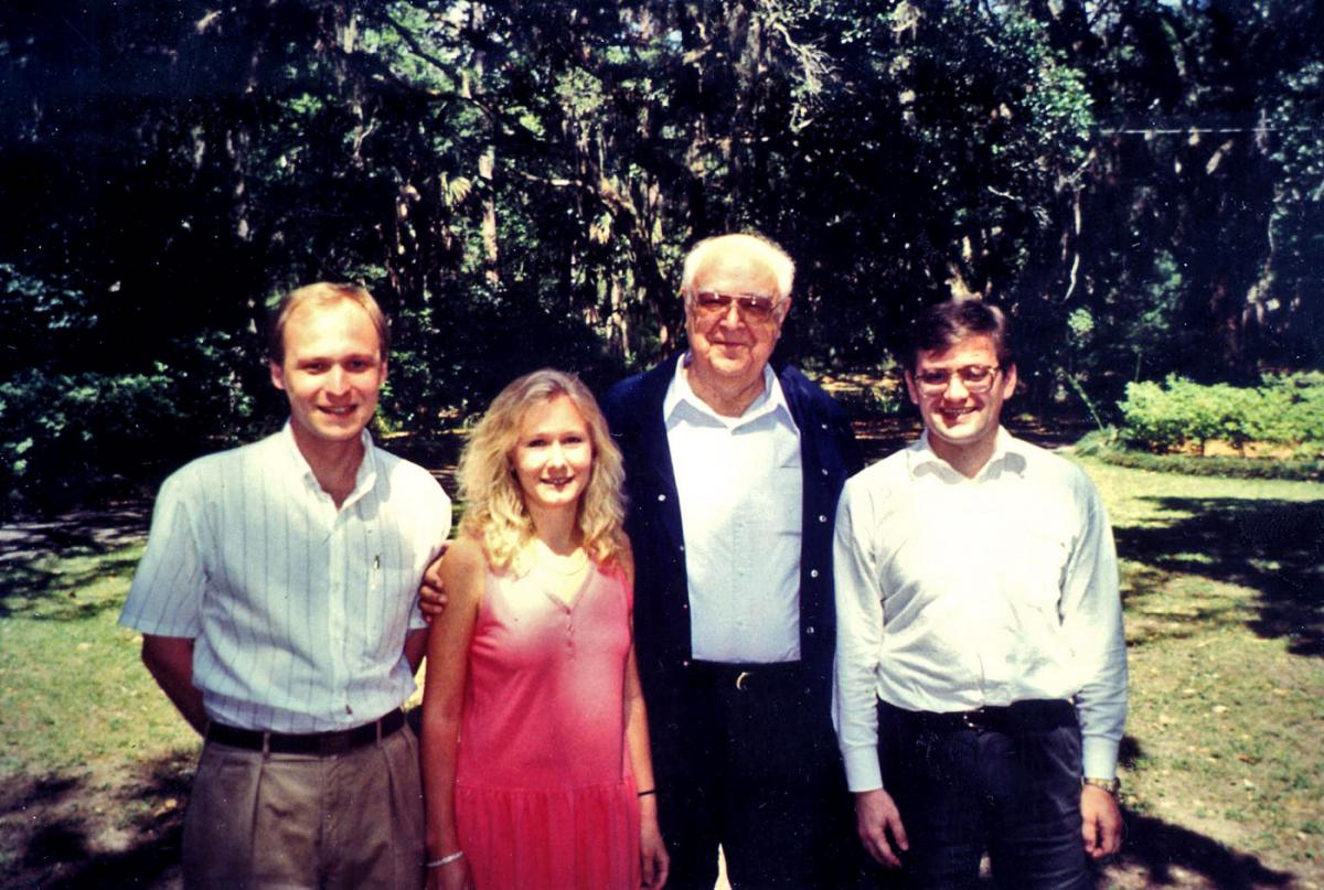 Detinov with Russian scholars Ilya Gaiduk, Svetlana Savranskaya, and Vlad Zubok, Musgrove conference, May 1994