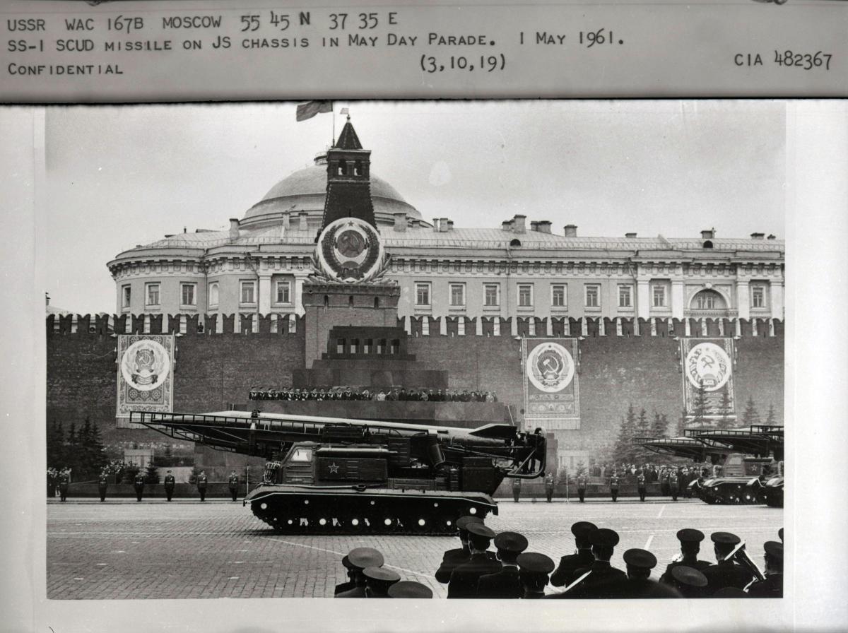 may-1961-moscow-parade