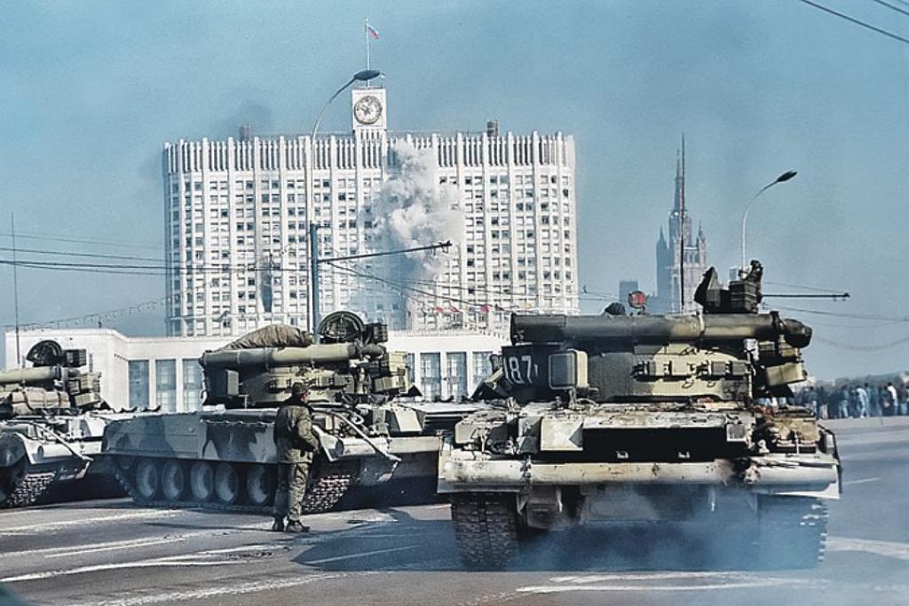 boris yeltsin tank